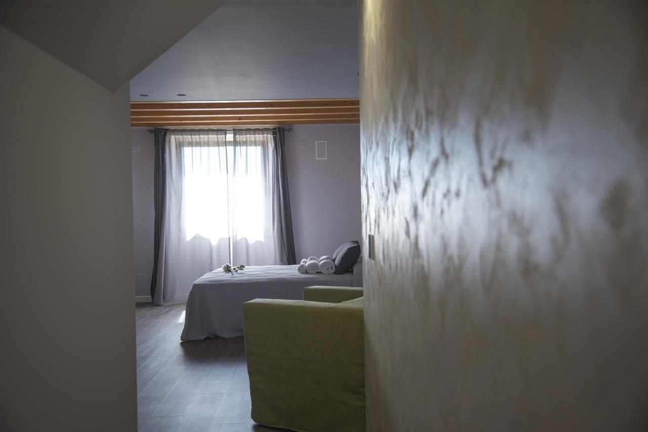 Bed and Breakfast Michela BB&Relais à Lonato Extérieur photo